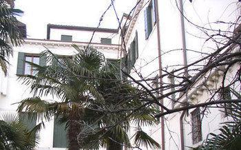 Apartment Palazzo Celsi *